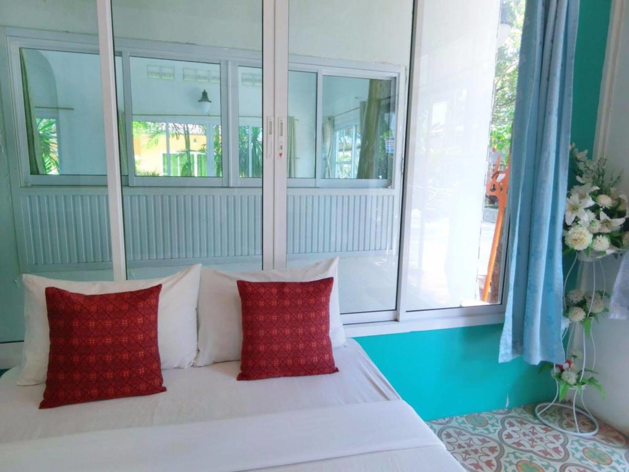 Thipsamed Resort Koh Samet Екстериор снимка